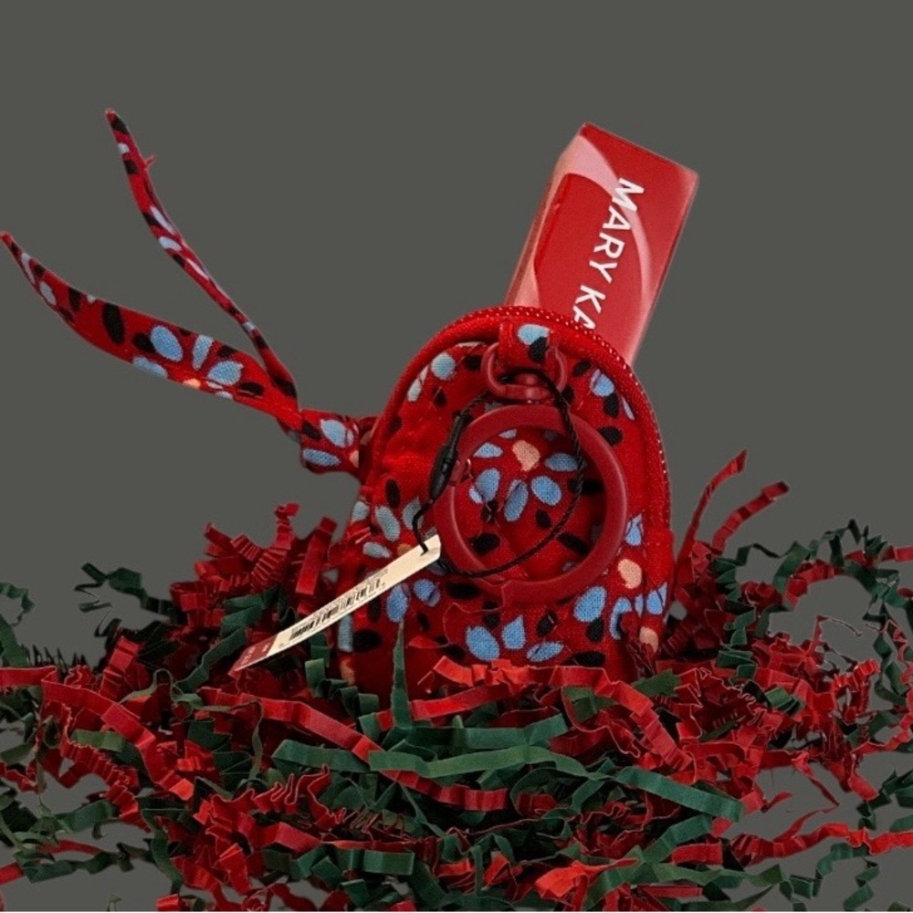 Mary Kay Coral Blaze Tinted Lip Balm w/ Vera Bradley Air Pod Case